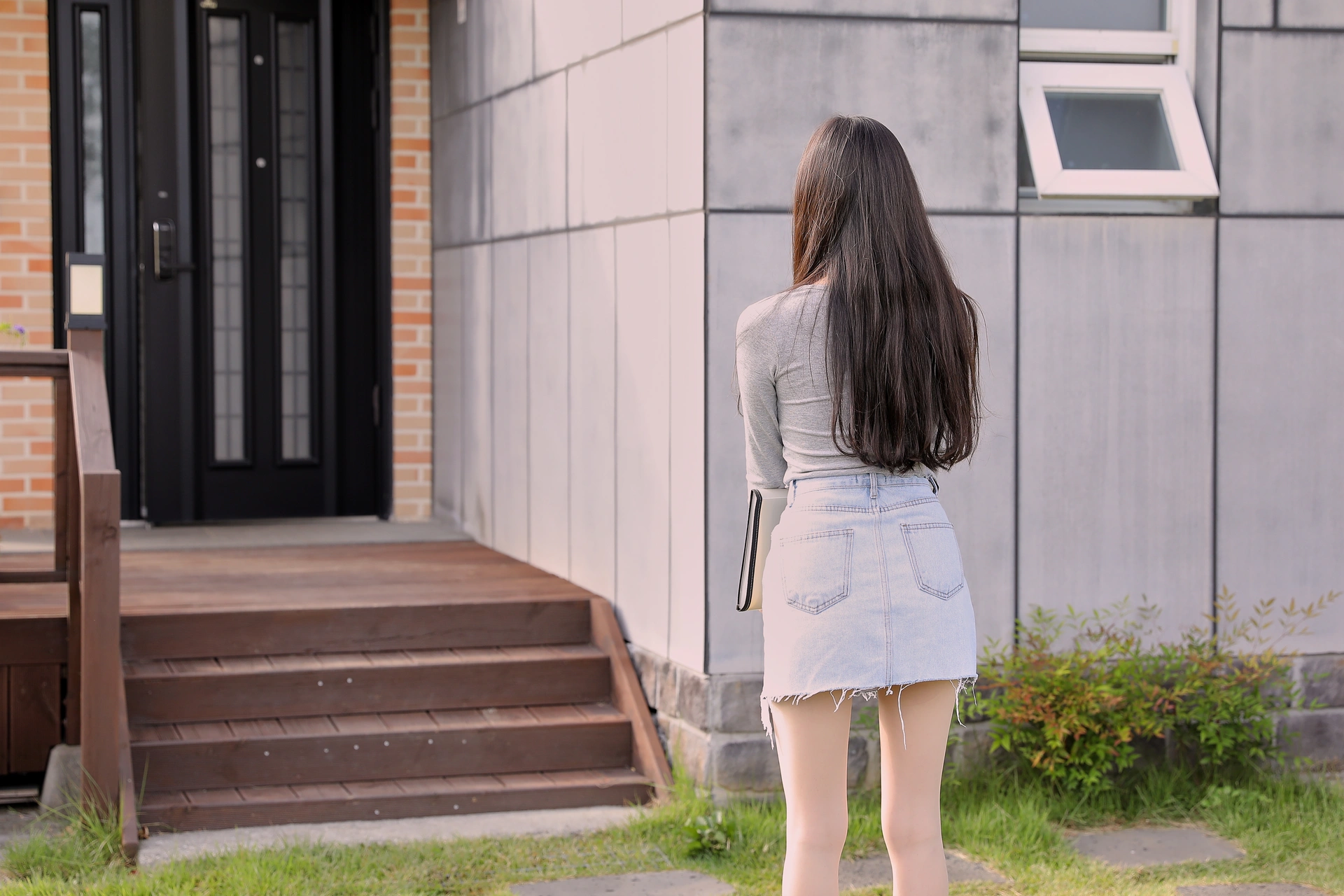 022.[BUNNY] Risa - An interview with a parent 1